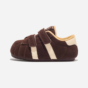 Chestnut Brown
