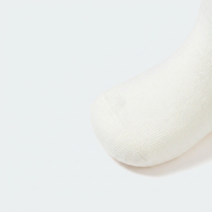 Socks Nº 11 · Ivory Frills