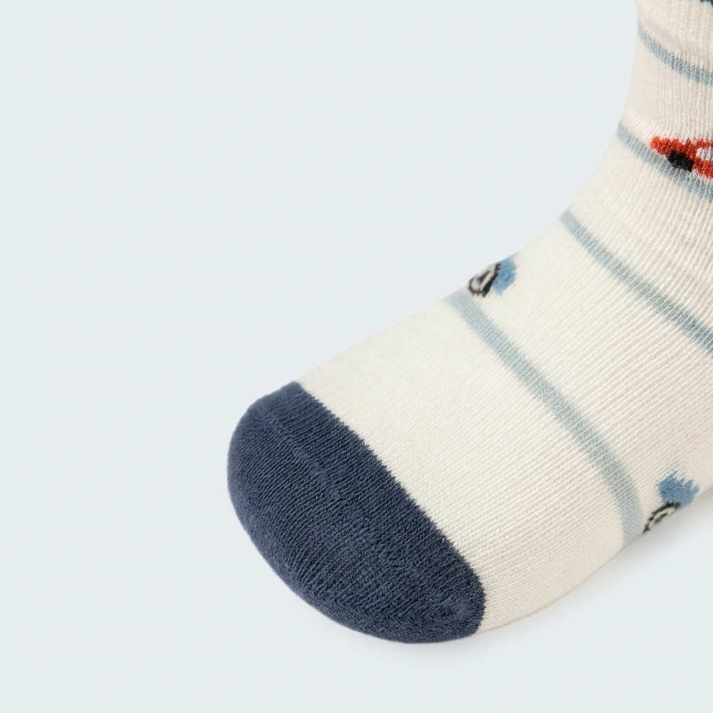 Socks Nº 17 · Little Cars